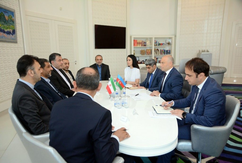 Baku, Tehran discuss Khudafarin bridges reconstruction [PHOTO]