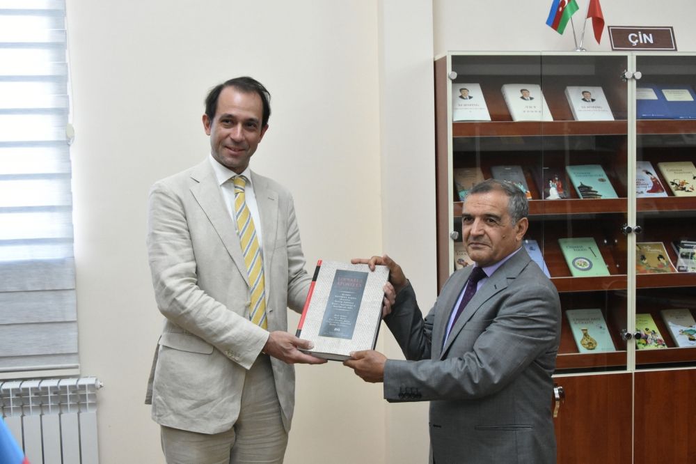 Swedish ambassador presents book to National Library [PHOTO]