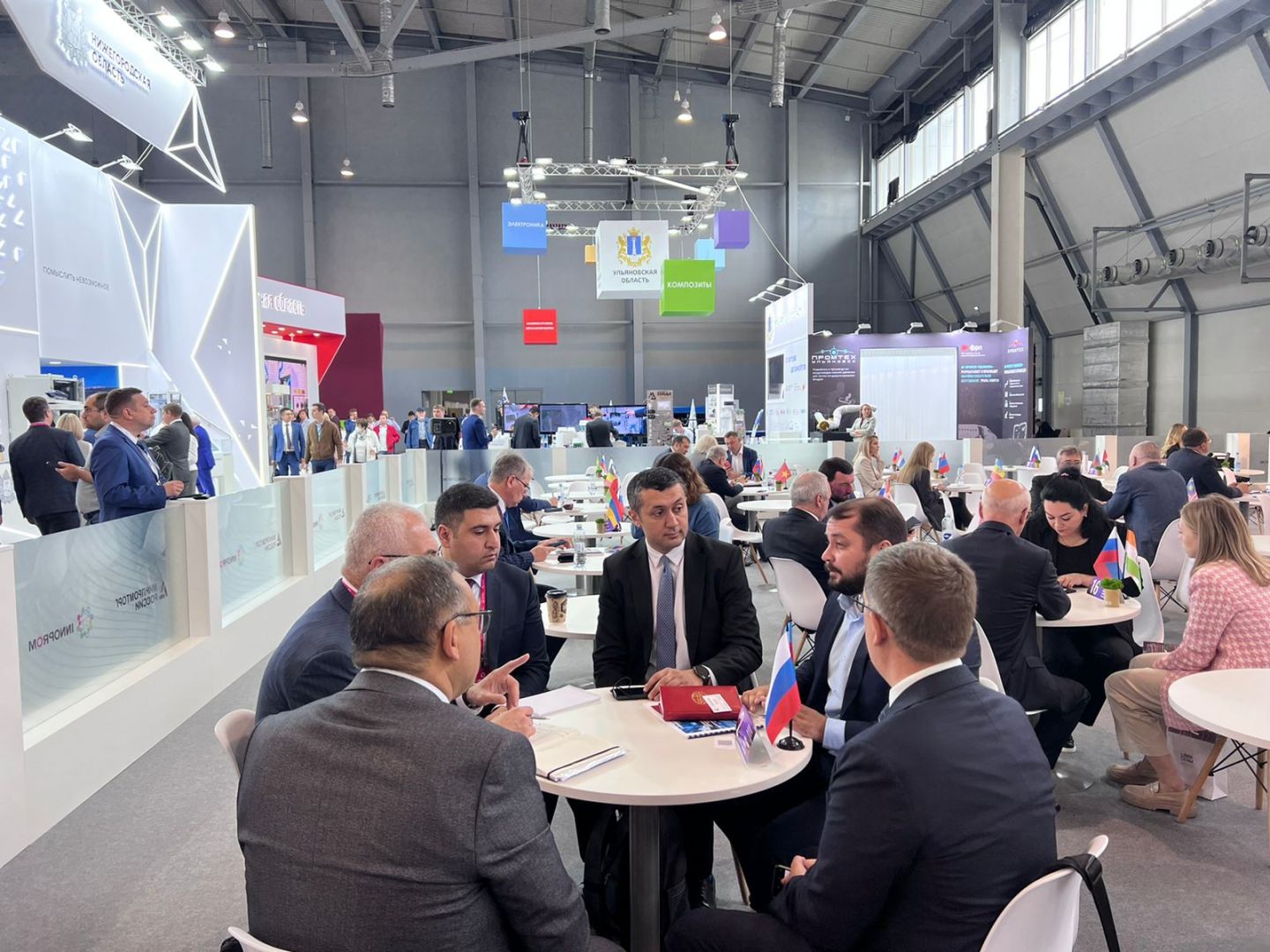 Azerbaijan joins int'l industrial expo in Russia [PHOTO]