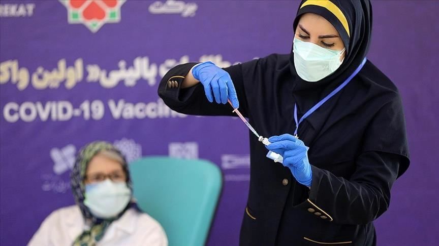 Iran suspends domestic COVID-19 vaccine production