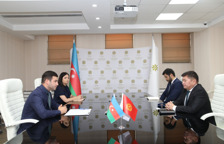 Baku, Bishkek discuss organizing mutual business missions