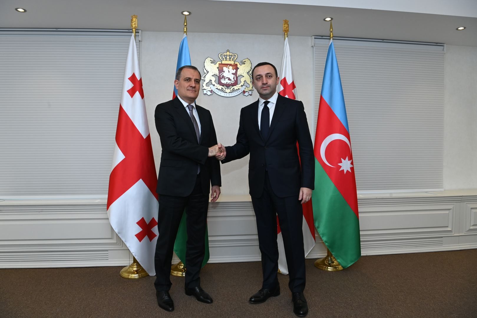 Georgian premier, Azerbaijani foreign minister underscore vitality of relations for region