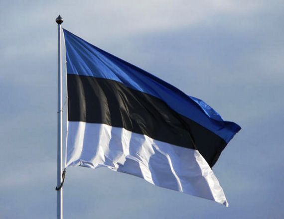 Estonia's new coalition government takes office