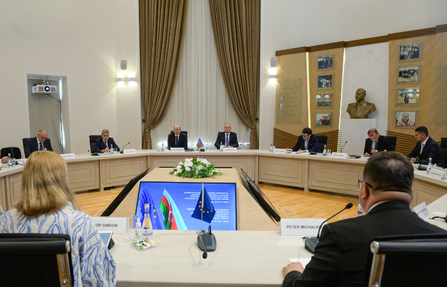 Azerbaijan, EU discuss expansion of Southern Gas Corridor [PHOTO]