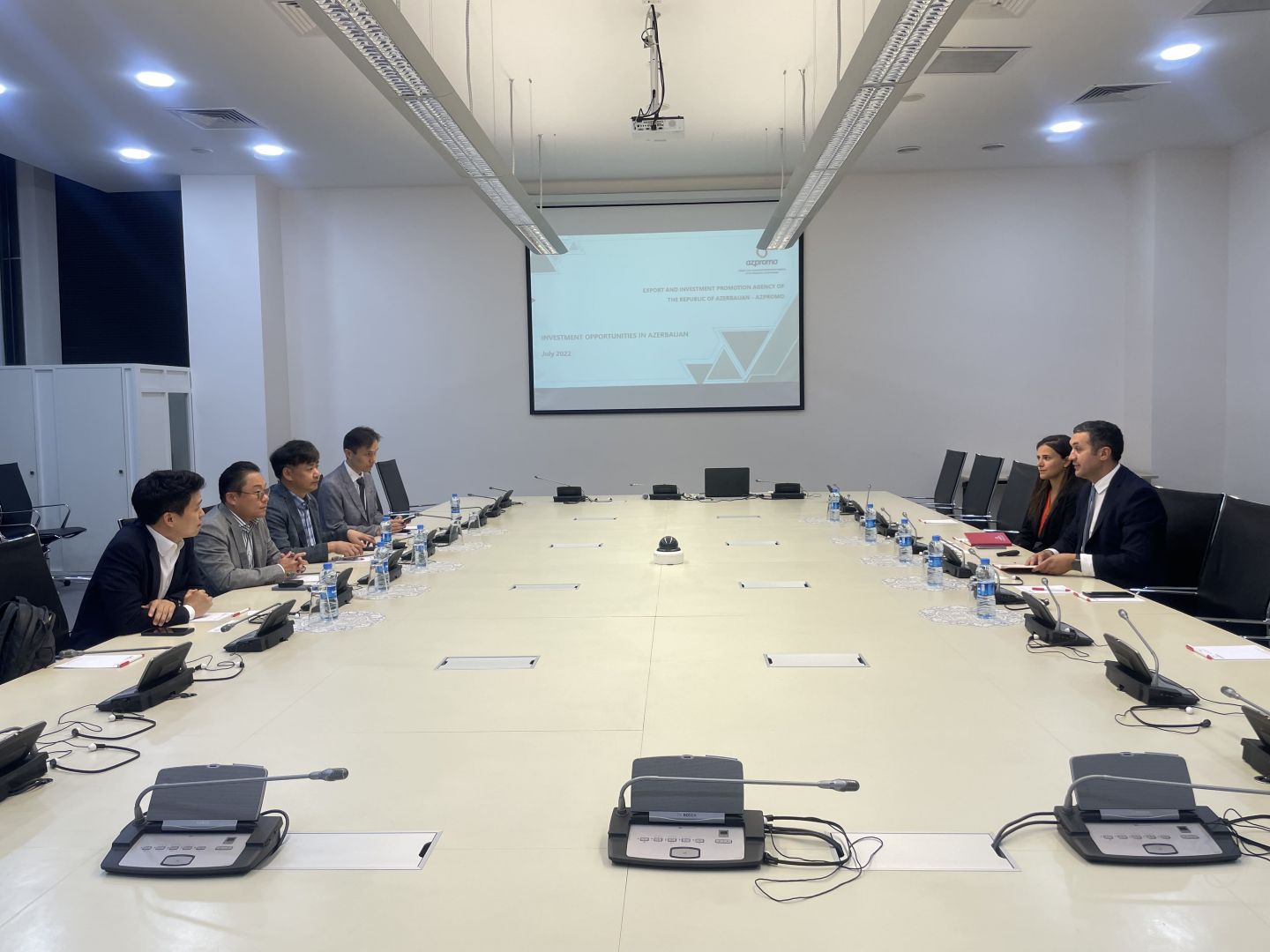 Baku, Seoul discuss investment opportunities