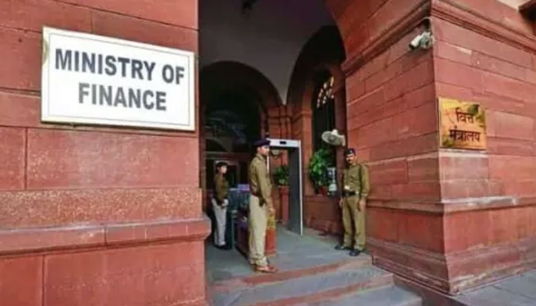 Economy en-route to achieve 8-8.5% growth based on Q1 data: Indian Finance Ministry
