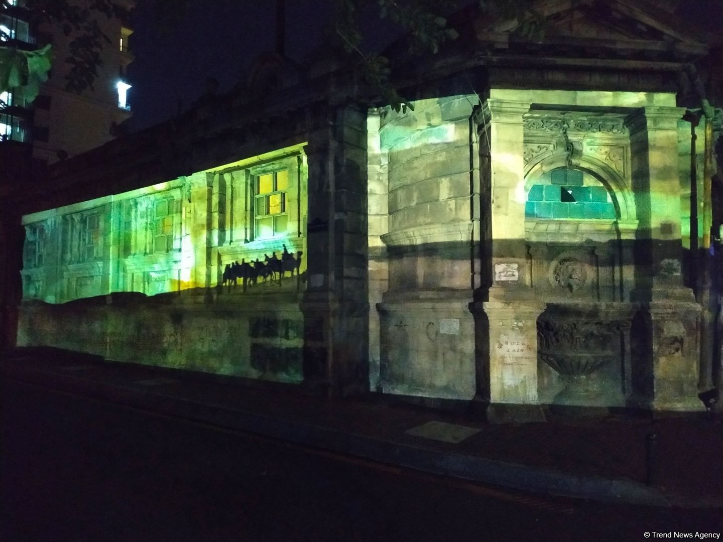 Spectacular 3D projection mapped onto the Fantasia Public Baths [PHOTO]