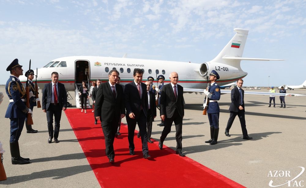 Bulgarian Prime Minister completes his visit to Azerbaijan [PHOTO]