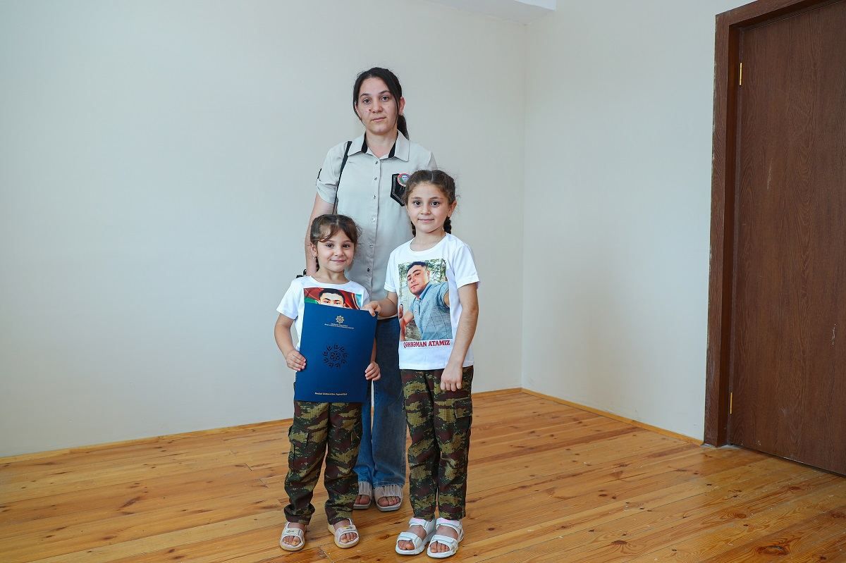 Azerbaijan provides families of war martyrs with new housing in country’s Beylagan [PHOTO] - Gallery Image