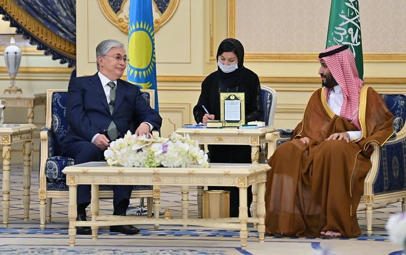 Kazakhstan President, Crown Prince of Saudi Arabia hold talks