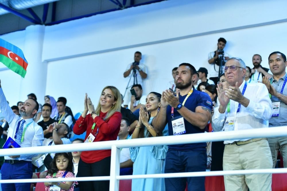 VP of Heydar Aliyev Foundation watches performances of Azerbaijani wrestlers for medals at V Islamic Solidarity Games [UPDATE] - Gallery Image