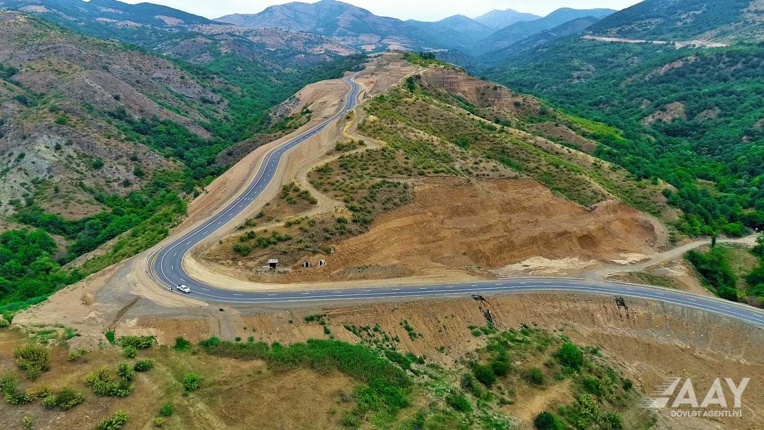 Azerbaijan completes construction of new road bypassing Lachin city [PHOTO/VIDEO] - Gallery Image