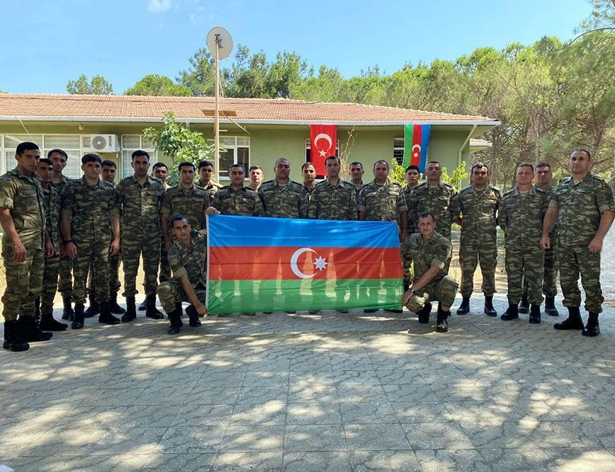 Azerbaijani servicemen take part in drills in Türkiye [PHOTO]