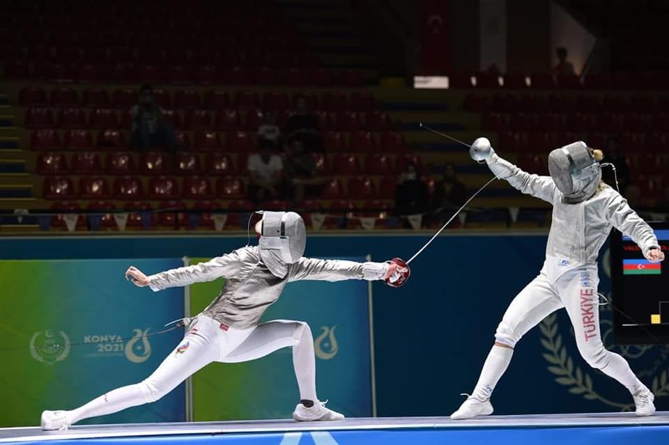 National saber-fencer captures silver medal at Islamic Solidarity Games [PHOTO]