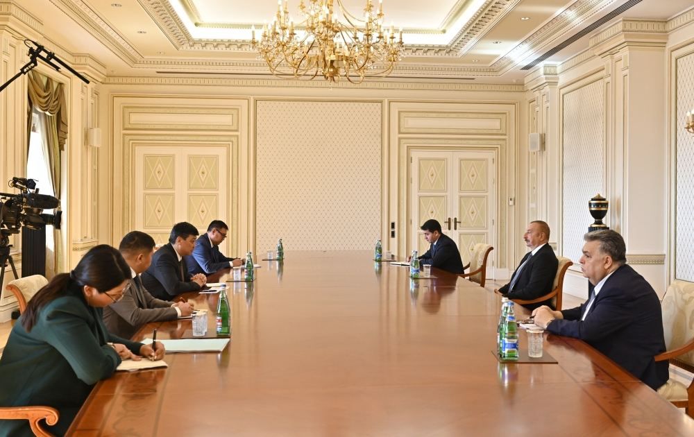 President Ilham Aliyev receives Kyrgyz deputy premier [UPDATE]