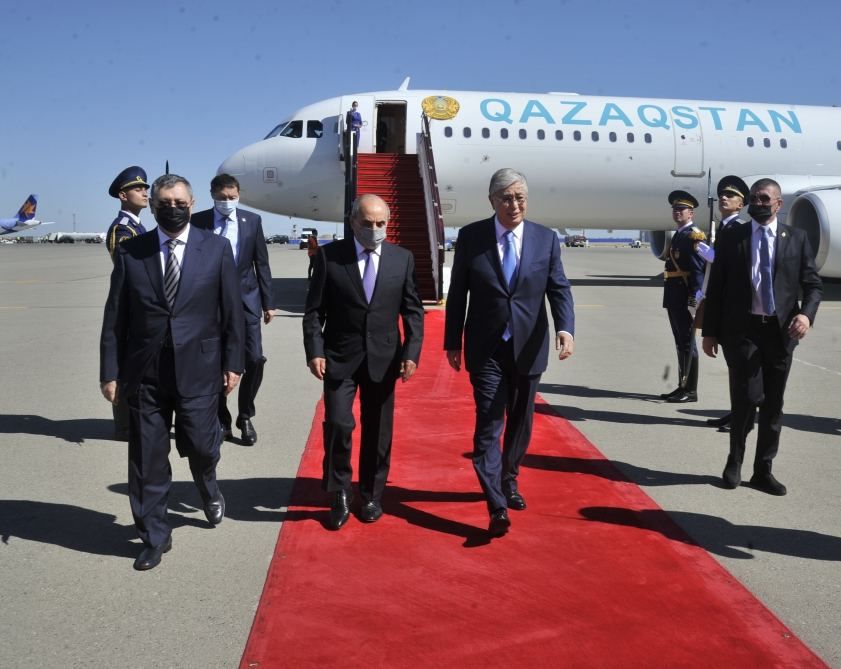 Kazakh president arrives in Azerbaijan on official visit [PHOTO]