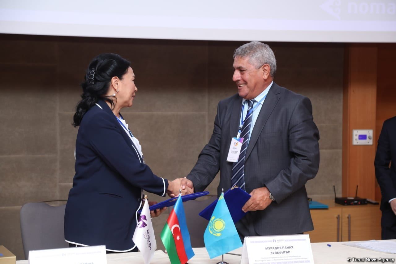Azerbaijani, Kazakh universities agree on cooperation [PHOTO]