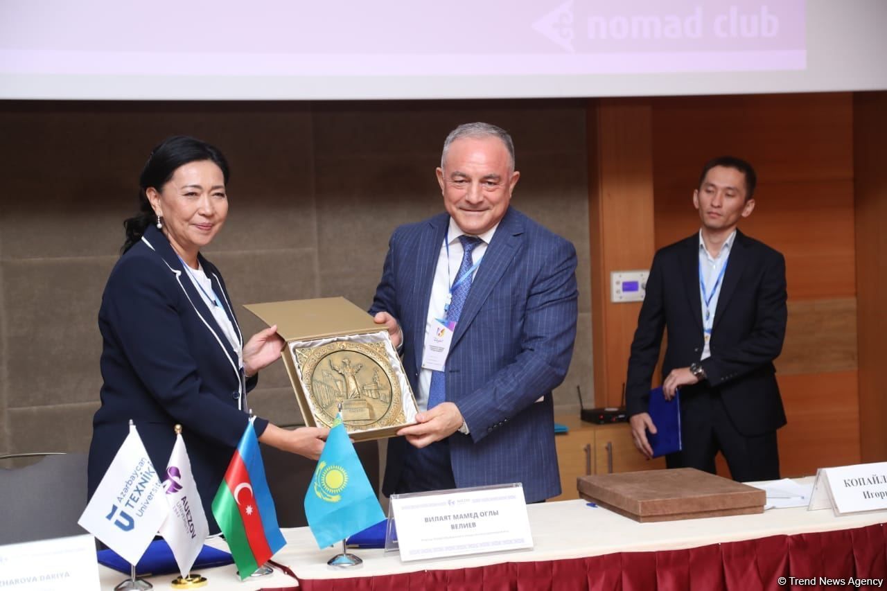 Azerbaijani, Kazakh universities agree on cooperation [PHOTO] - Gallery Image