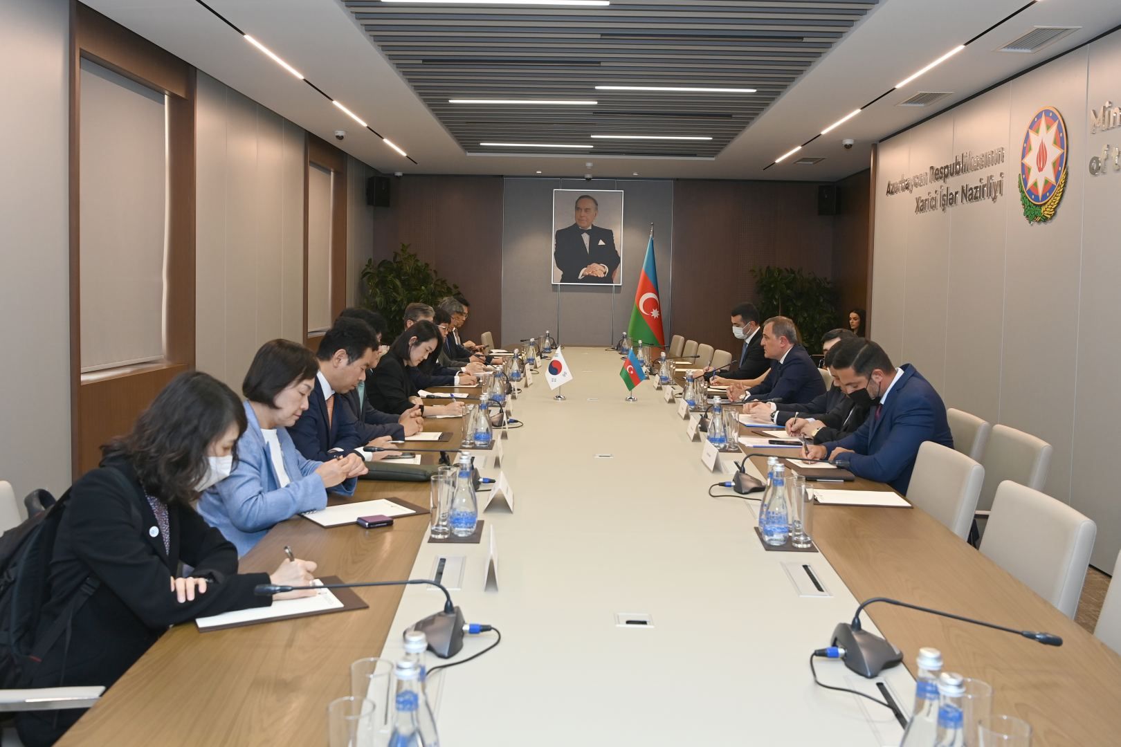Baku, Seoul discuss multifaceted cooperation prospects [PHOTO]