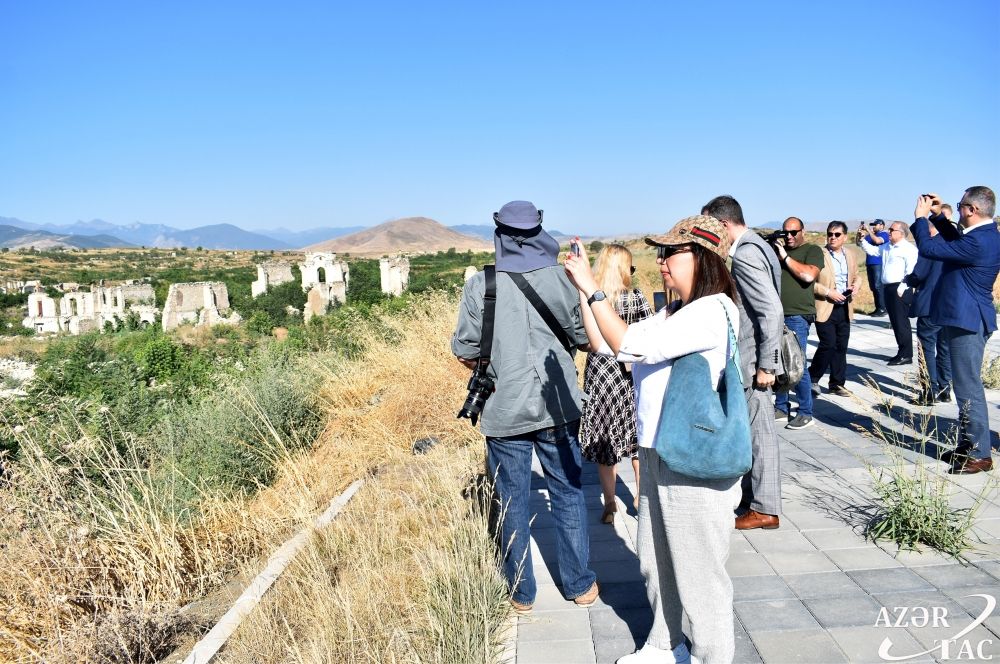 Representatives of diplomatic corps accredited in Azerbaijan visit Fuzuli city