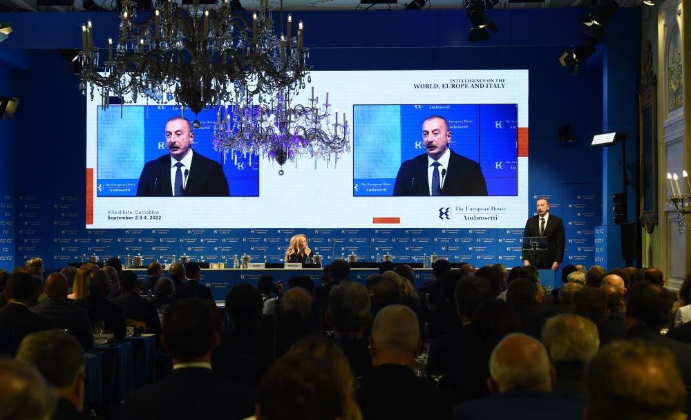 President Ilham Aliyev taking part in international forum in Italian Cernobbio city [UPDATE]
