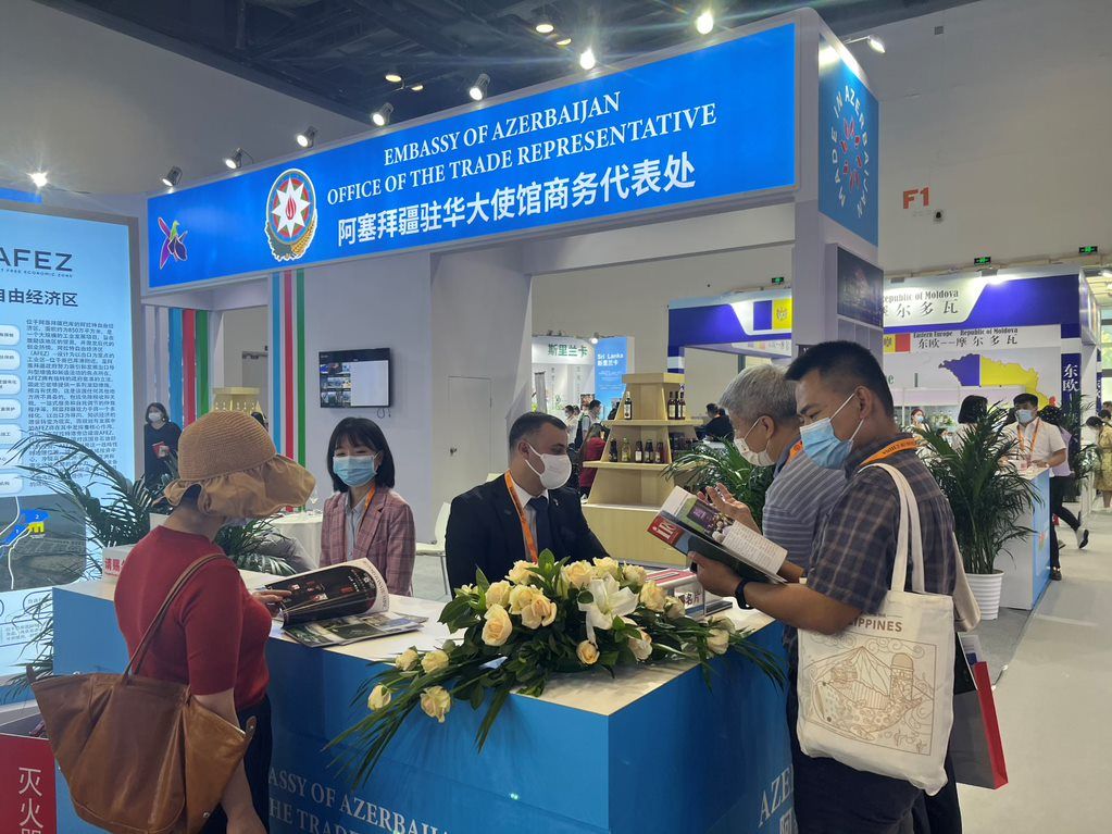 Azerbaijan's investment, trade potential showcased at int'l fair in China [PHOTO] - Gallery Image