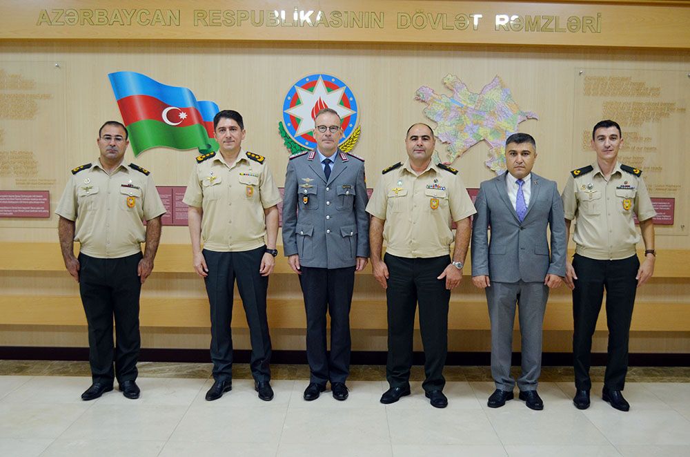 Azerbaijani, German military officials eye cooperation