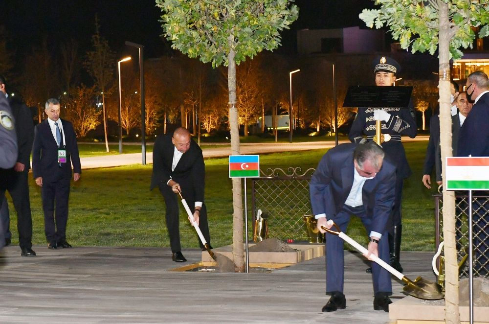 Heads of state attending Shanghai Cooperation Organization member states summit plant trees [PHOTO]