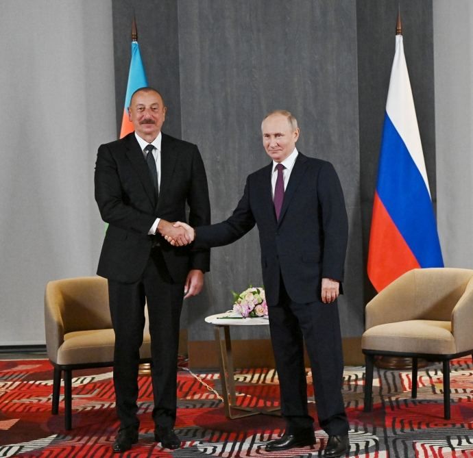 President Ilham Aliyev meets with President of Russia Vladimir Putin in Samarkand [PHOTOVIDEO]
