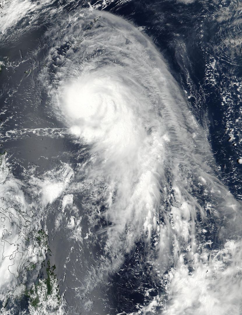 Powerful typhoon to approach southwest Japan during weekend