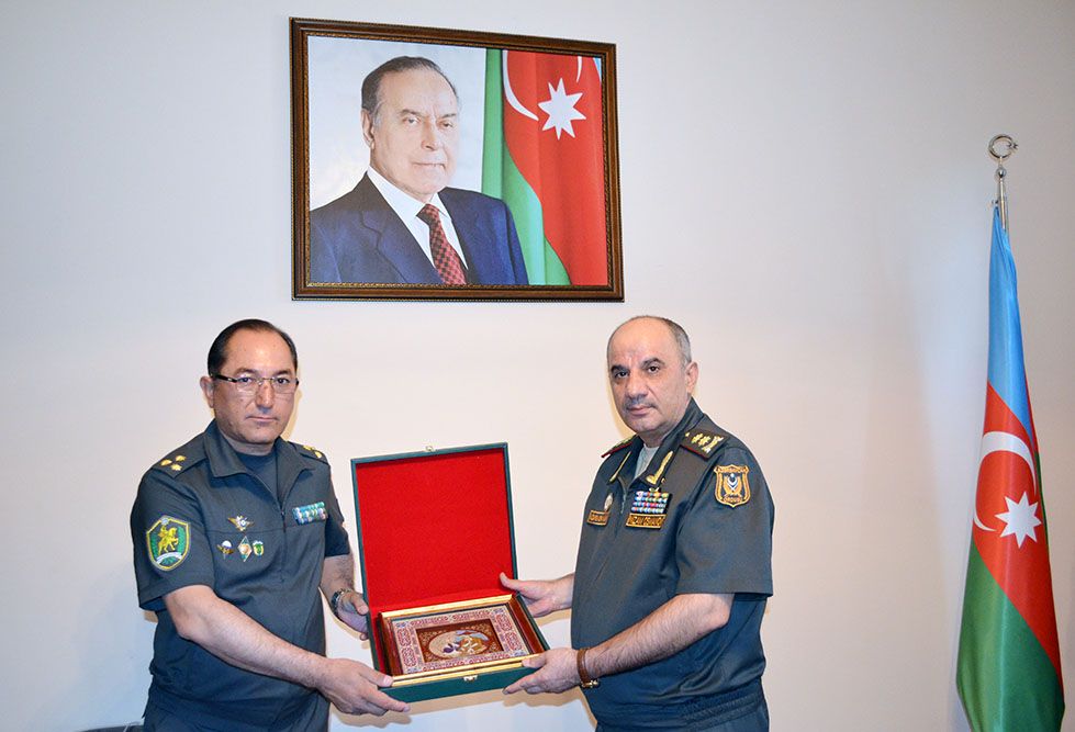 Azerbaijan, Uzbekistan eye military cooperation [PHOTO]