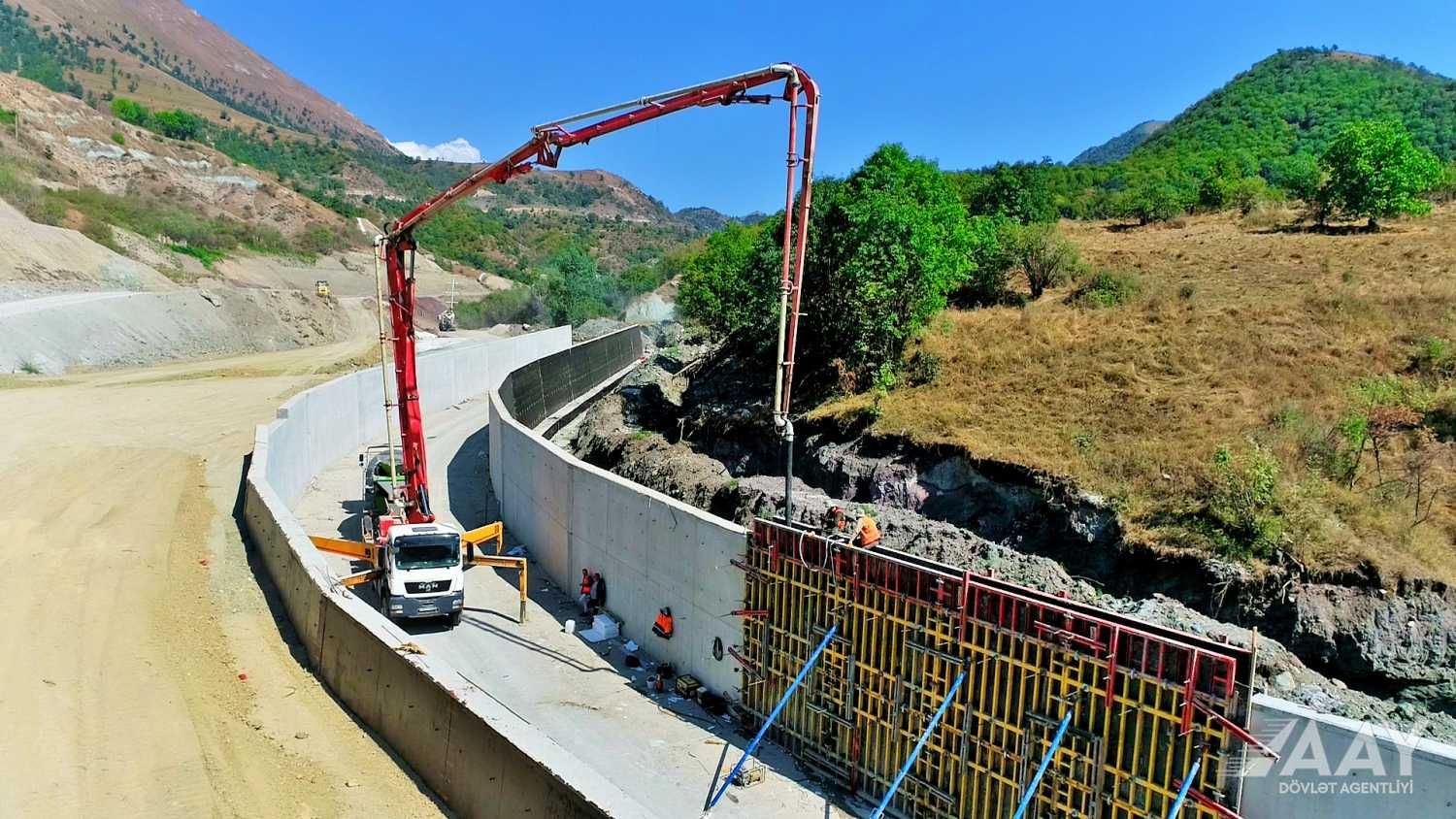 Construction of Toganali-Kalbajar-Istisu road & Murovdag tunnel underway [PHOTO]