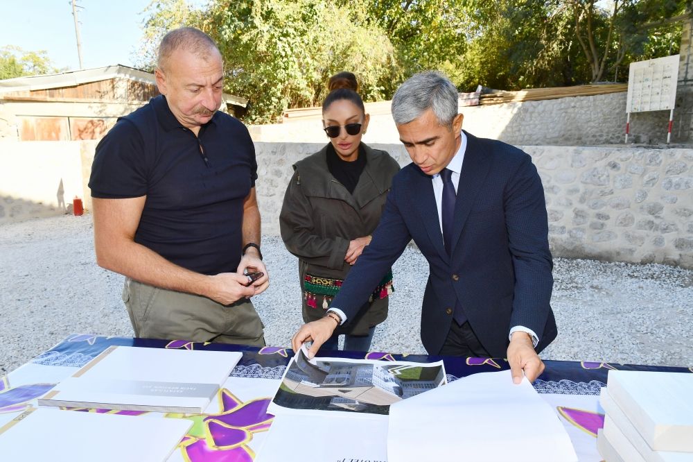 President Ilham Aliyev and First Lady Mehriban Aliyeva view progress of works in a number of newly built facilities in Shusha [PHOTO/VIDEO] - Gallery Image