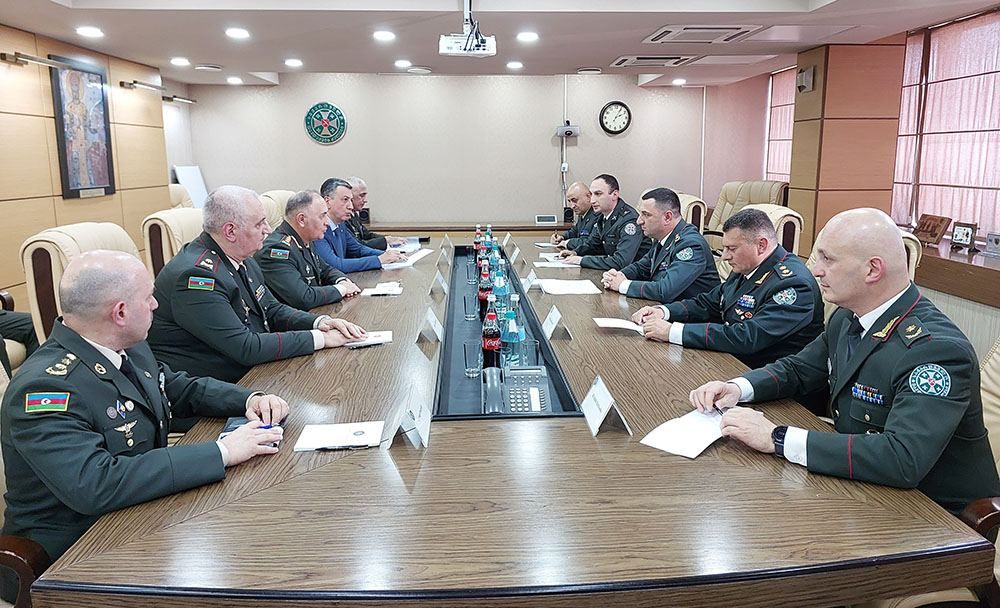 Azerbaijan, Georgia discuss military cooperation expansion [PHOTO]