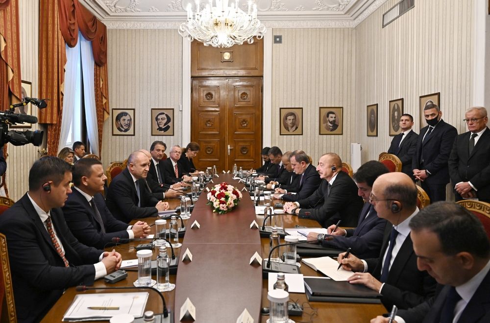 Azerbaijani, Bulgarian presidents hold expanded meeting [UPDATE]