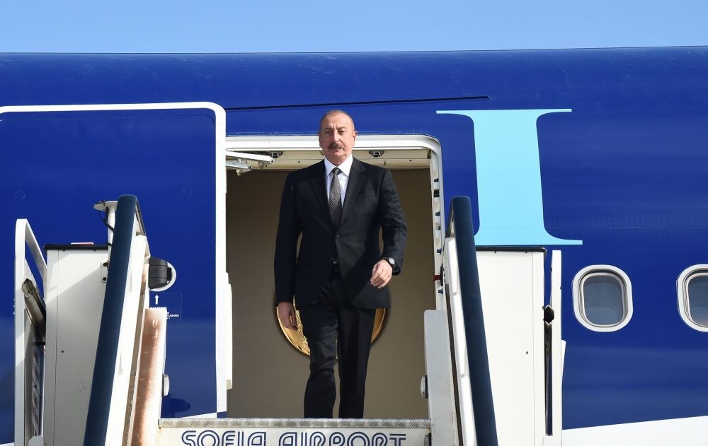 President Ilham Aliyev arrives in Bulgaria for official visit [PHOTO/VIDEO] - Gallery Image
