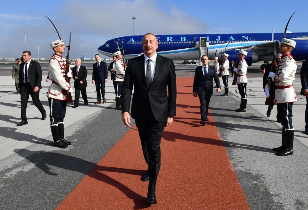President Ilham Aliyev arrives in Bulgaria for official visit [PHOTO/VIDEO]