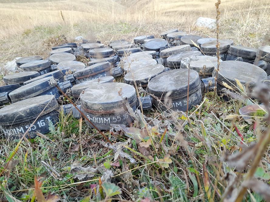 Army’s sapper units defuse 452 Armenia-planted mines in Dashkasan [PHOTO]