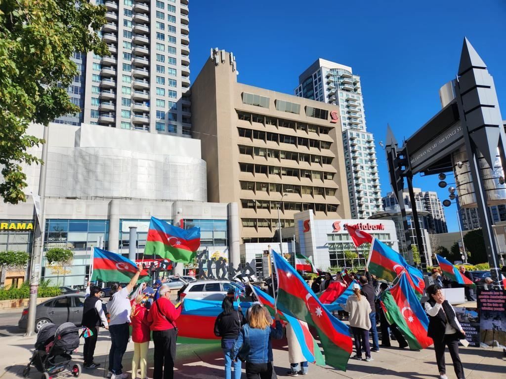 Azerbaijanis in Canada protest at Armenian provocation [PHOTO] - Gallery Image