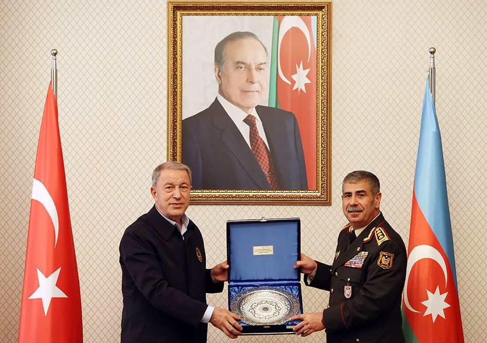 Azerbaijani, Turkish defense chiefs discuss prospects of military cooperation [PHOTO] - Gallery Image