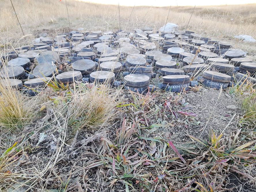 Army’s sapper units defuse another batch of Armenia-planted mines in Kalbajar, Dashkasan [PHOTO]