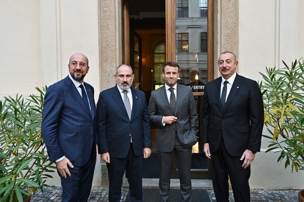 Meeting of President Ilham Aliyev with President of France, President of European Council, Prime Minister of Armenia held in Prague [PHOTO/VIDEO]