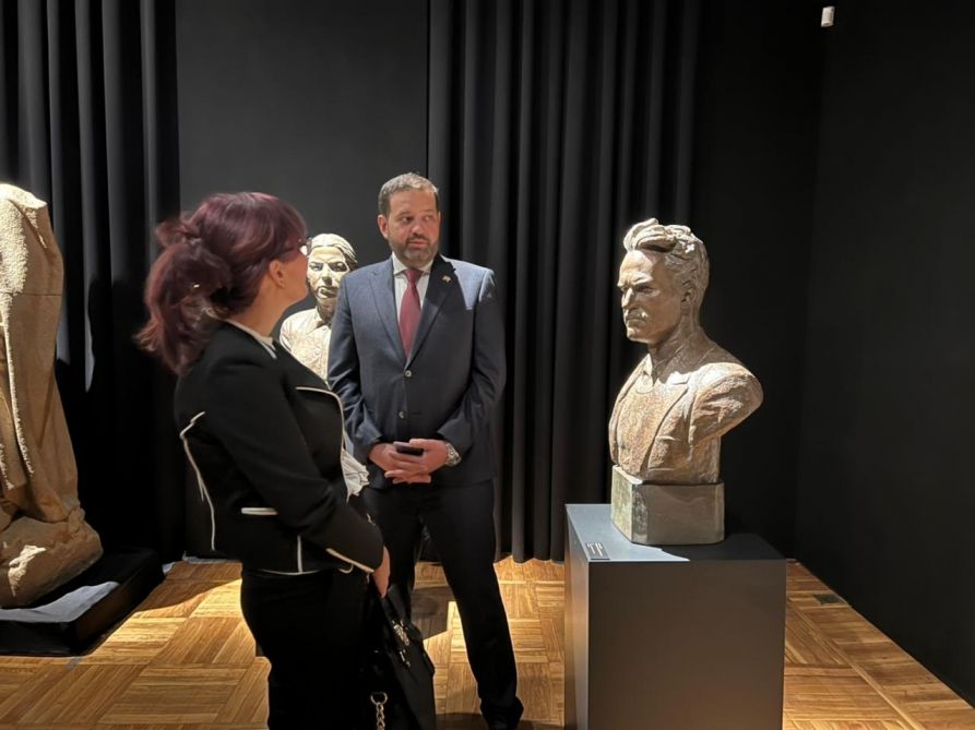 Works of Azerbaijani sculptors on display in Moscow [PHOTO] - Gallery Image