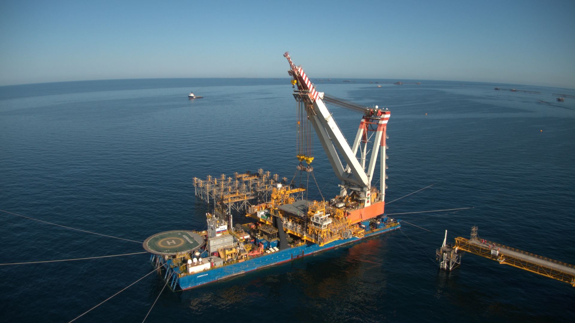 JOCAP completes offshore installation of Absheron EPS modules [PHOTO]