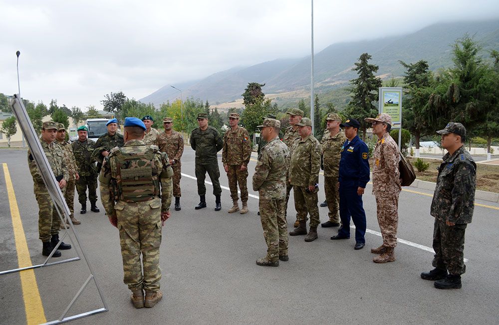 Military attachés accredited to Azerbaijan inspect recently discovered mass grave site in Karabakh [PHOTO] - Gallery Image