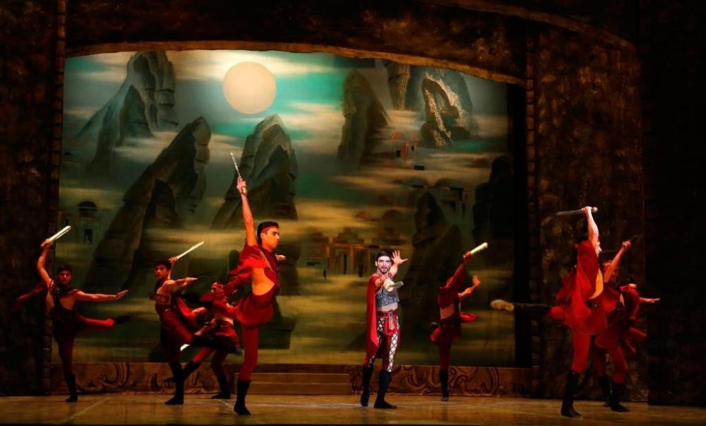 State Opera and Ballet Theater opens its 114th season [PHOTO]