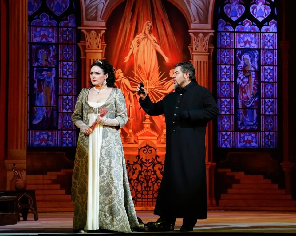 Giacomo Puccini's Tosca astonishes opera lovers [PHOTO] - Gallery Image