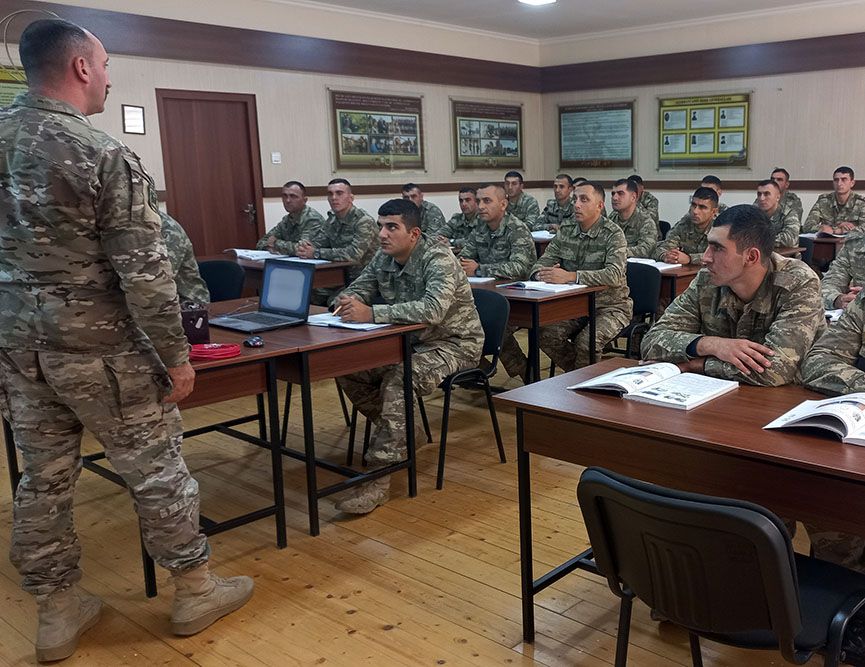 Azerbaijani navy conducts commando course [PHOTO/VIDEO]