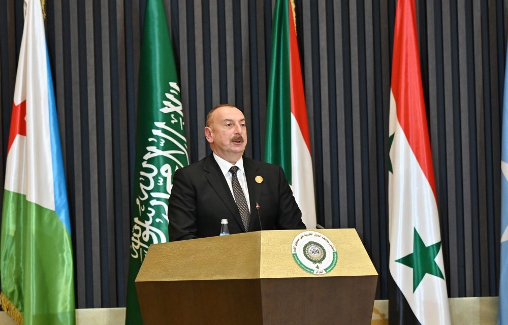 Azerbaijani president attends 31st Arab League Summit in Algiers [PHOTO]