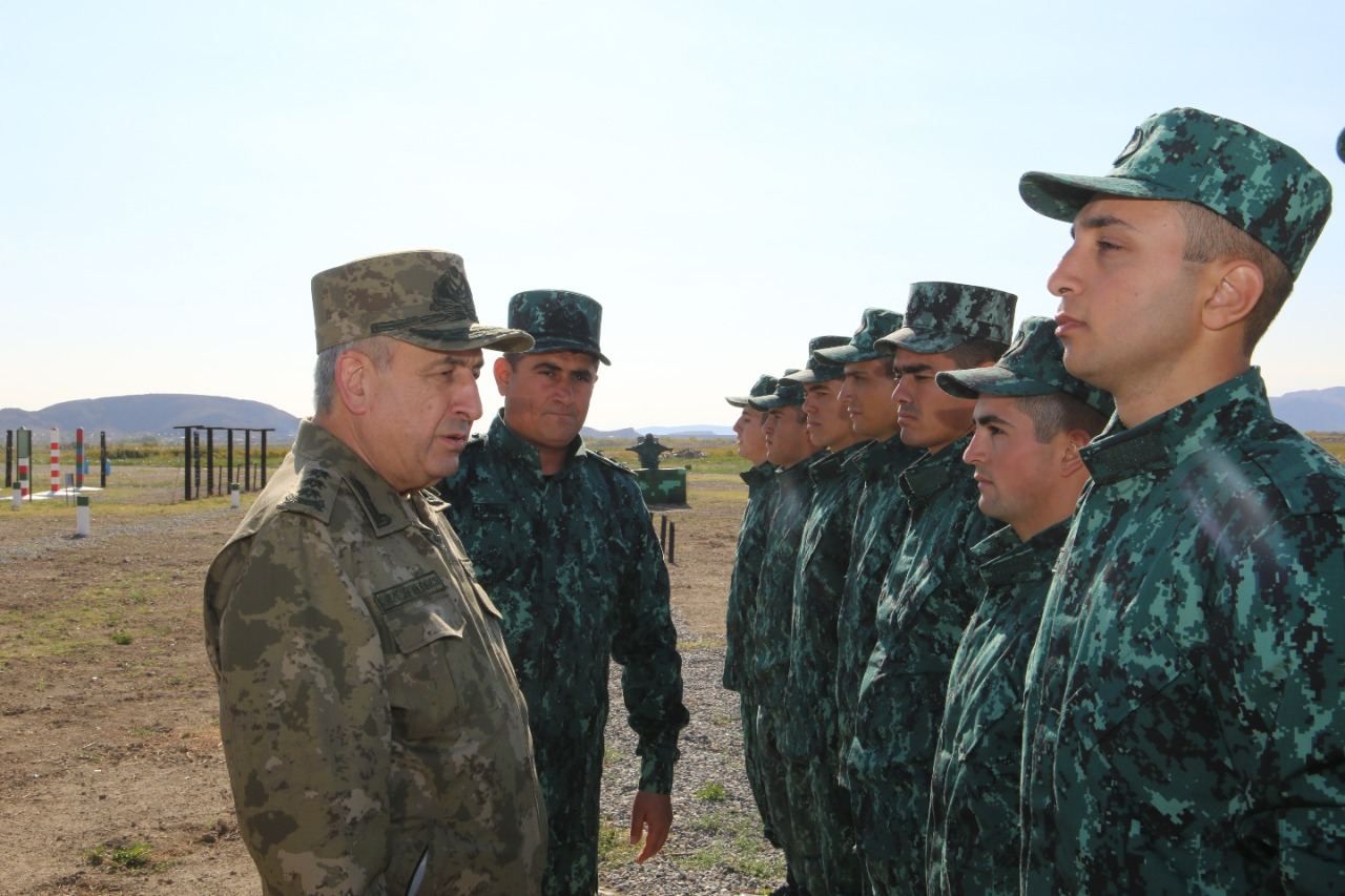Azerbaijani top presidential military aide inspects army units in exclave
